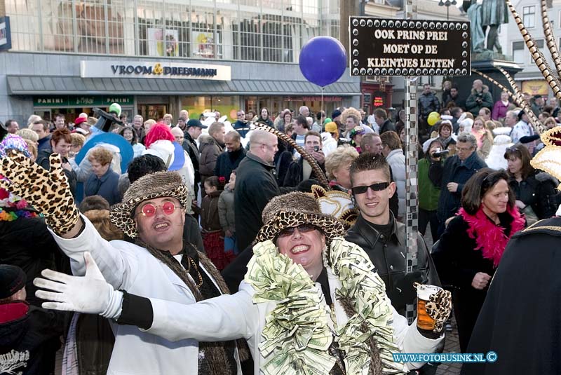 09022108.jpg - FOTOOPDRACHT:21-02-2009:Dordtse Carnaval optocht visbrugDeze digitale foto blijft eigendom van FOTOPERSBURO BUSINK. Wij hanteren de voorwaarden van het N.V.F. en N.V.J. Gebruik van deze foto impliceert dat u bekend bent  en akkoord gaat met deze voorwaarden bij publicatie.EB/ETIENNE BUSINK