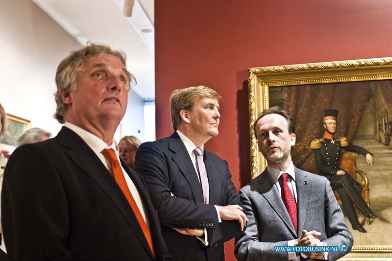 14030402.jpg - FOTOOPDRACHT:Dordrecht:04-03-2014:Koning Willem-Alexander opent tentoonstelling expositie Willem II Kunstkoning in de Augustijnenkerk en bezoekt tentoonstelling in het de Dordrechts museum.Deze digitale foto blijft eigendom van FOTOPERSBURO BUSINK. Wij hanteren de voorwaarden van het N.V.F. en N.V.J. Gebruik van deze foto impliceert dat u bekend bent  en akkoord gaat met deze voorwaarden bij publicatie.EB/ETIENNE BUSINK