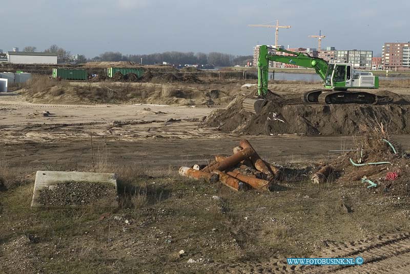 09011503.jpg - FOTOOPDRACHT:Dordrecht:15-01-2009:een mooie overzichtsfoto van de Stadswerven zoals het er nu bij ligt.Deze digitale foto blijft eigendom van FOTOPERSBURO BUSINK. Wij hanteren de voorwaarden van het N.V.F. en N.V.J. Gebruik van deze foto impliceert dat u bekend bent  en akkoord gaat met deze voorwaarden bij publicatie.EB/ETIENNE BUSINK