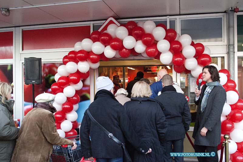 10120909.jpg - FOTOOPDRACHT:Dordrecht:09-12-2010:Dubbeldam opent de C1000 haar deuren op het Damplein (oude Super de Boer). De opening wordt verricht door de 2 dochtertjes van de familie VisserDeze digitale foto blijft eigendom van FOTOPERSBURO BUSINK. Wij hanteren de voorwaarden van het N.V.F. en N.V.J. Gebruik van deze foto impliceert dat u bekend bent  en akkoord gaat met deze voorwaarden bij publicatie.EB/ETIENNE BUSINK