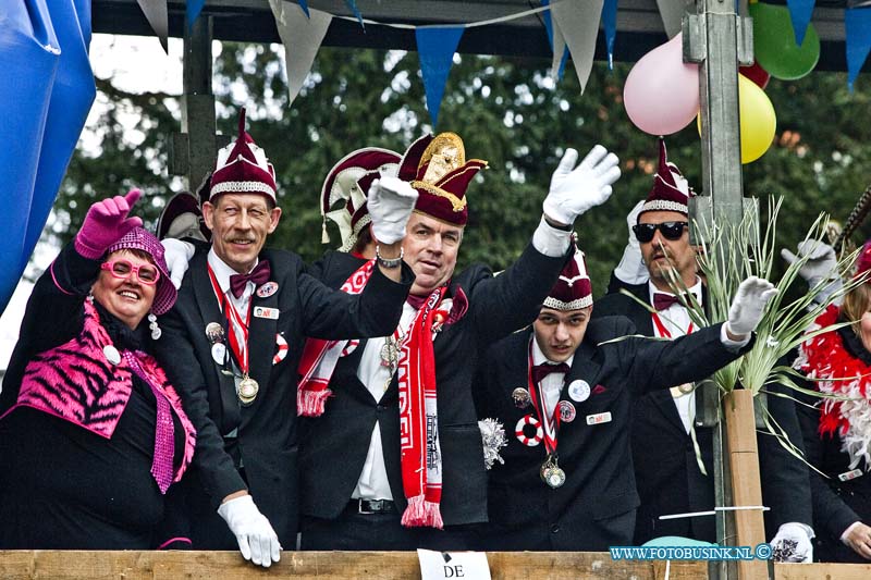 14030102.jpg - FOTOOPDRACHT:Dordrecht:01-03-2014:Carnavals optocht t/h van de Singel kruising SintjoriswegDeze digitale foto blijft eigendom van FOTOPERSBURO BUSINK. Wij hanteren de voorwaarden van het N.V.F. en N.V.J. Gebruik van deze foto impliceert dat u bekend bent  en akkoord gaat met deze voorwaarden bij publicatie.EB/ETIENNE BUSINK