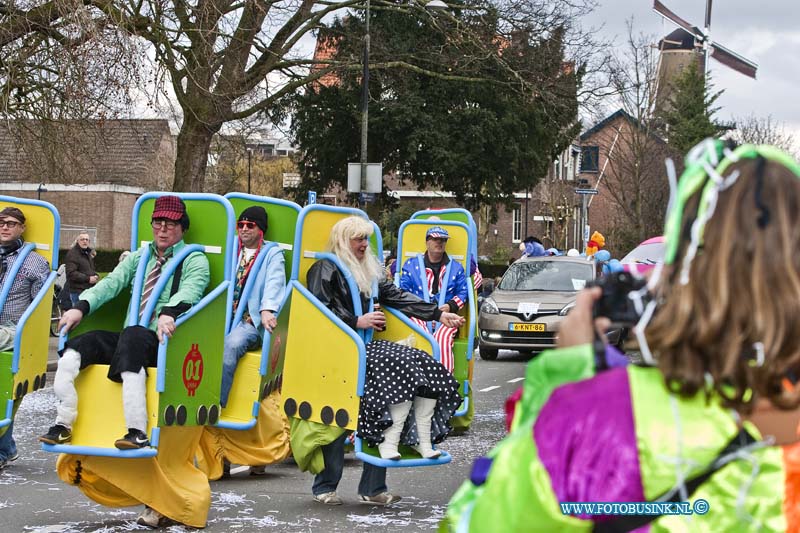 14030120.jpg - FOTOOPDRACHT:Dordrecht:01-03-2014:Carnavals optocht t/h van de Singel kruising SintjoriswegDeze digitale foto blijft eigendom van FOTOPERSBURO BUSINK. Wij hanteren de voorwaarden van het N.V.F. en N.V.J. Gebruik van deze foto impliceert dat u bekend bent  en akkoord gaat met deze voorwaarden bij publicatie.EB/ETIENNE BUSINK