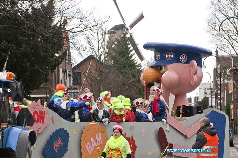 14030124.jpg - FOTOOPDRACHT:Dordrecht:01-03-2014:Carnavals optocht t/h van de Singel kruising SintjoriswegDeze digitale foto blijft eigendom van FOTOPERSBURO BUSINK. Wij hanteren de voorwaarden van het N.V.F. en N.V.J. Gebruik van deze foto impliceert dat u bekend bent  en akkoord gaat met deze voorwaarden bij publicatie.EB/ETIENNE BUSINK