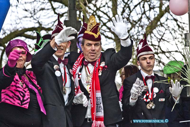 14030129.jpg - FOTOOPDRACHT:Dordrecht:01-03-2014:Carnavals optocht t/h van de Singel kruising SintjoriswegDeze digitale foto blijft eigendom van FOTOPERSBURO BUSINK. Wij hanteren de voorwaarden van het N.V.F. en N.V.J. Gebruik van deze foto impliceert dat u bekend bent  en akkoord gaat met deze voorwaarden bij publicatie.EB/ETIENNE BUSINK