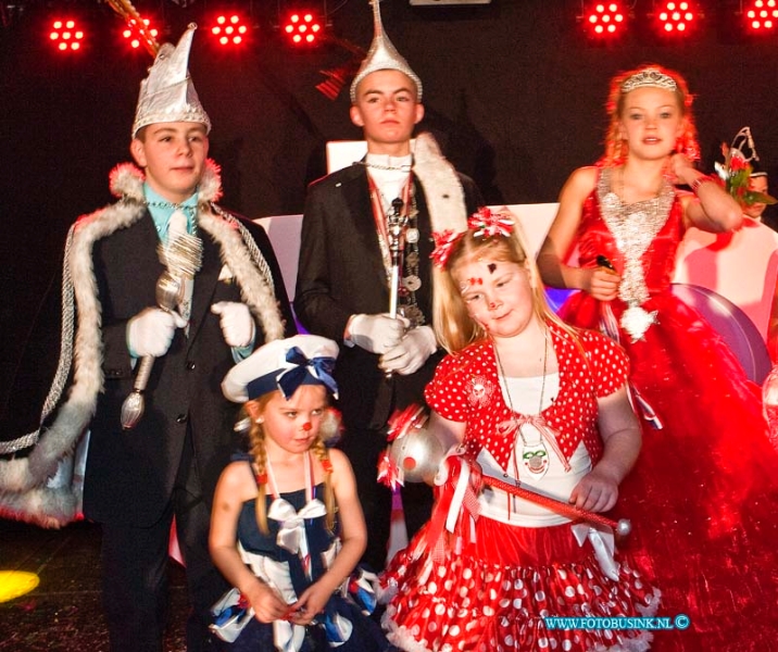 14030208.jpg - FOTOOPDRACHT:Dordrecht:02-03-2014:Kindercarnaval KALFJESBAL, in het WantijpaviljoenDeze digitale foto blijft eigendom van FOTOPERSBURO BUSINK. Wij hanteren de voorwaarden van het N.V.F. en N.V.J. Gebruik van deze foto impliceert dat u bekend bent  en akkoord gaat met deze voorwaarden bij publicatie.EB/ETIENNE BUSINK