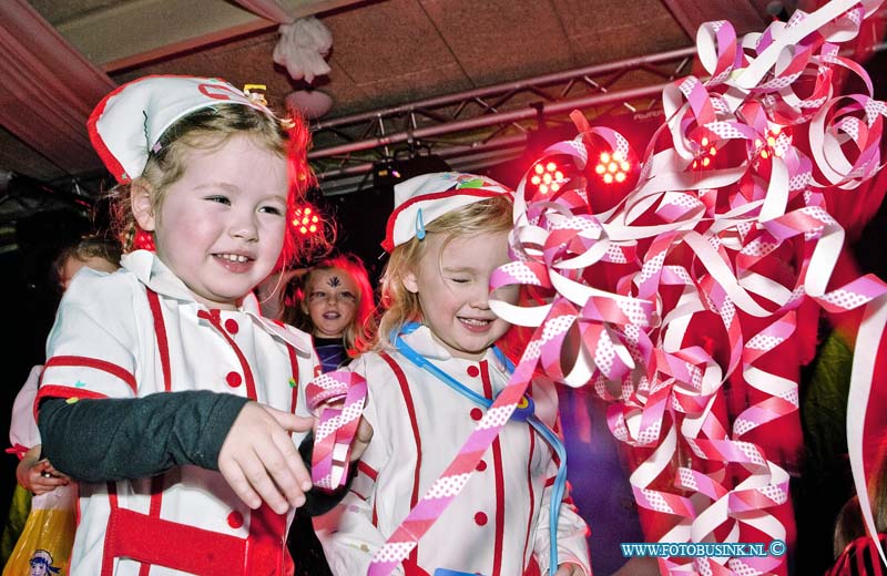 14030211.jpg - FOTOOPDRACHT:Dordrecht:02-03-2014:Kindercarnaval KALFJESBAL, in het WantijpaviljoenDeze digitale foto blijft eigendom van FOTOPERSBURO BUSINK. Wij hanteren de voorwaarden van het N.V.F. en N.V.J. Gebruik van deze foto impliceert dat u bekend bent  en akkoord gaat met deze voorwaarden bij publicatie.EB/ETIENNE BUSINK